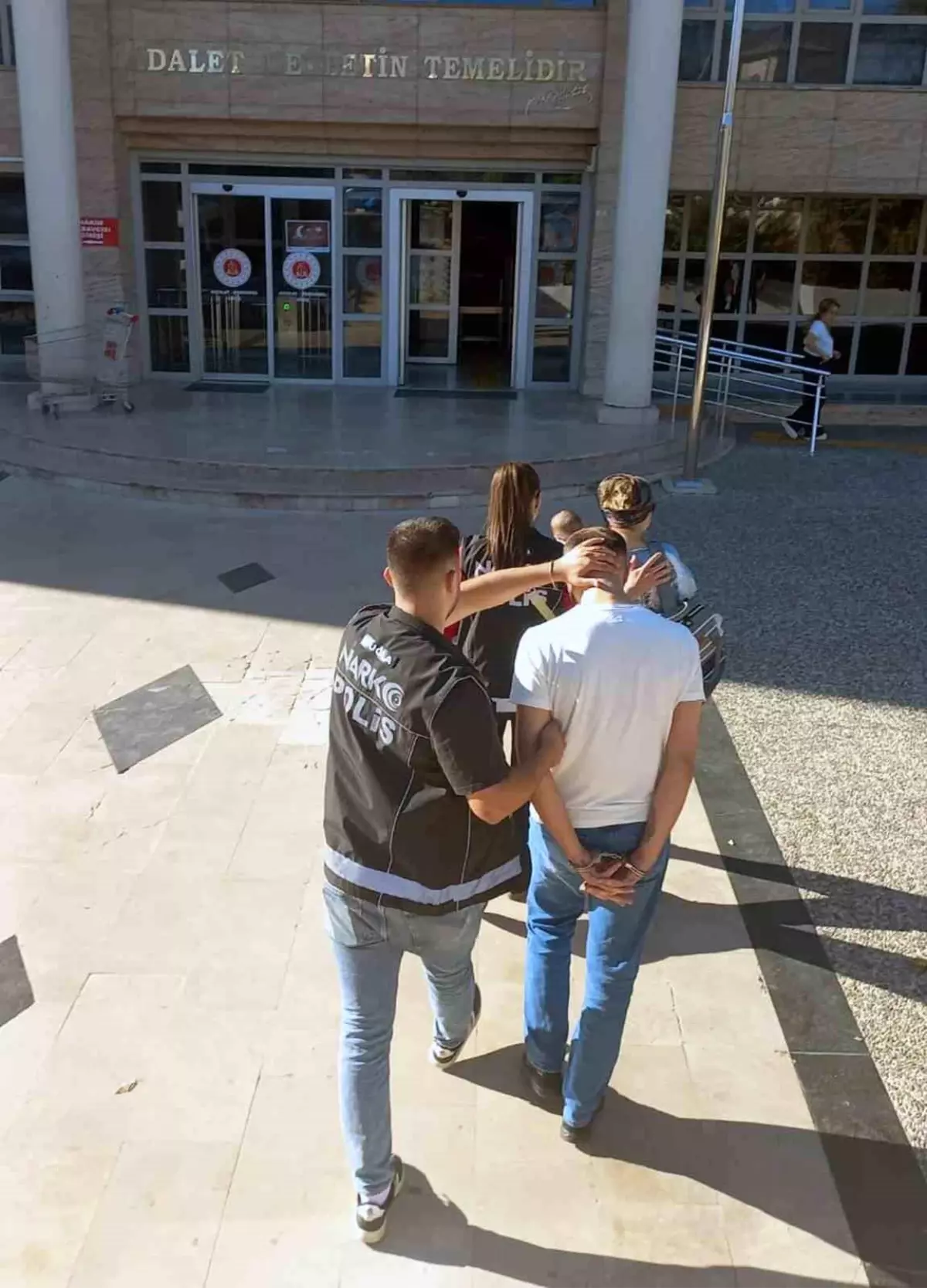 Muğla'da Uyuşturucu Operasyonu: İki Şüpheli Gözaltına Alındı