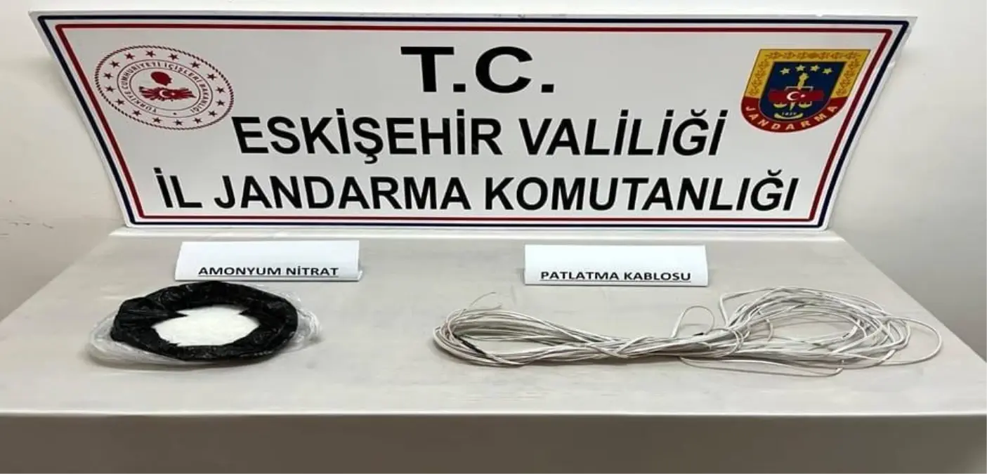 Eskişehir'de Kaçak Kazı Yapan İki Kişi Suçüstü Yakalandı