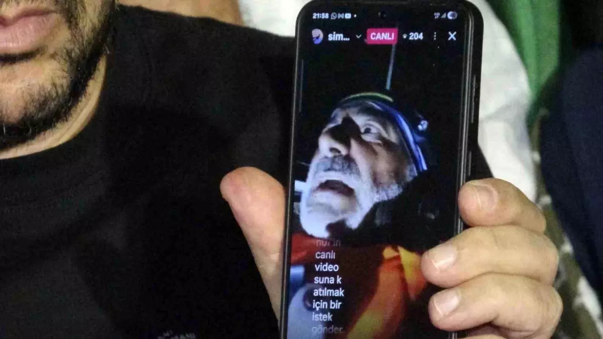 Antalya'da Küresel Sumud Filosuna Destek Gösterisi