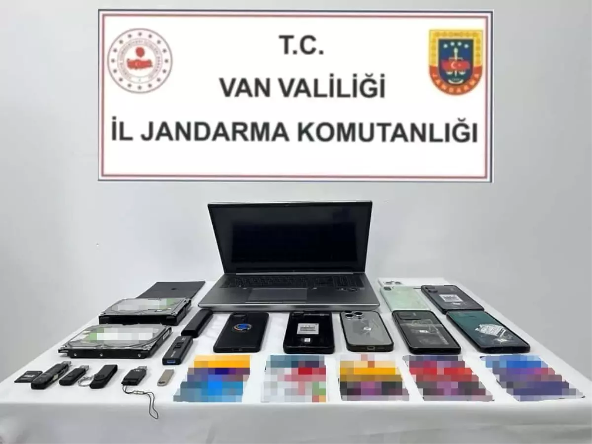 Van'da Nitelikli Dolandırıcılık Operasyonu: 9 Şüpheli Yakalandı