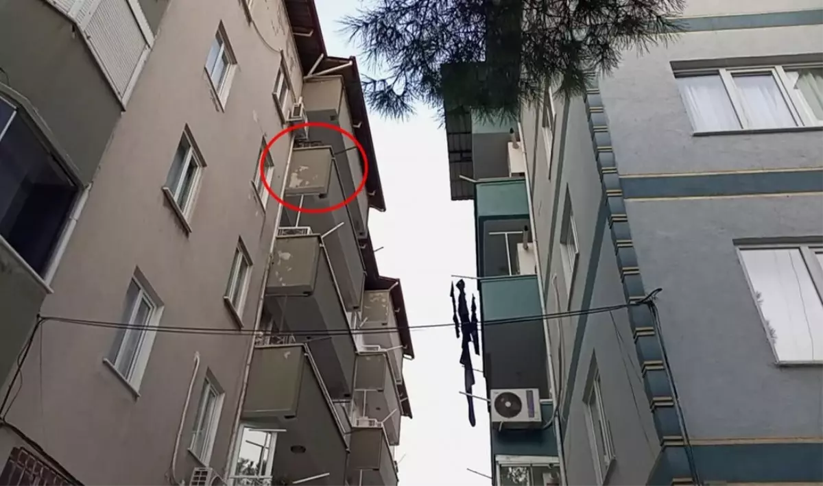 Çamaşır asarken düşen genç kadın hayatını kaybetti