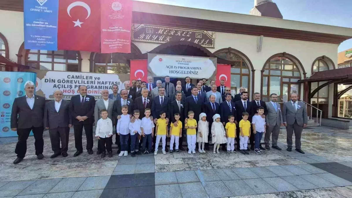 Düzce'de Camiler ve Din Görevlileri Haftası Açılışı: Gazze İçin Dua