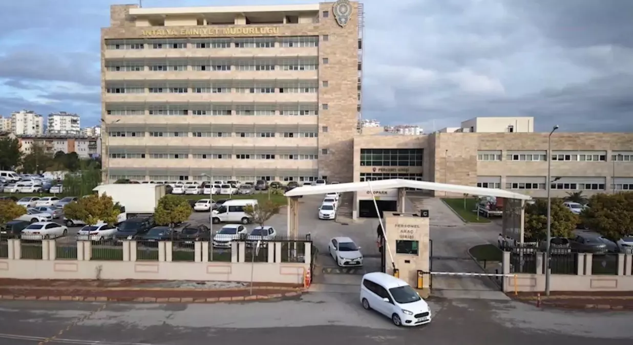 Engelli Vatandaşın Evi Dolandırıcılık İle Satıldı: Emlakçı Tutuklandı