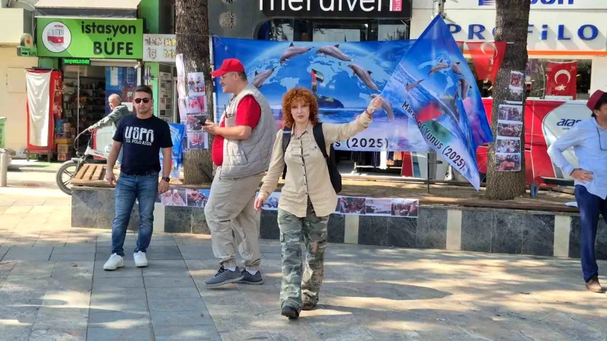 İstanbul'dan Kudüs'e Yürüyüş Başlatan Somayeh Moghadam Düzce'ye Ulaştı