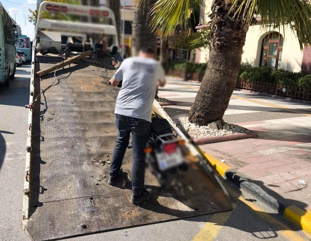 Manisa'da Motosiklet Denetimlerinde 1 Milyon TL'lik Ceza Uygulandı