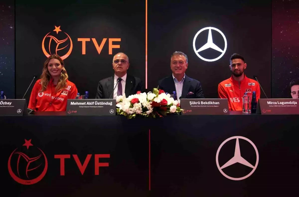 Türkiye Voleybol Federasyonu ve Mercedes-Benz Sponsorluk Anlaşmasını Yeniledi