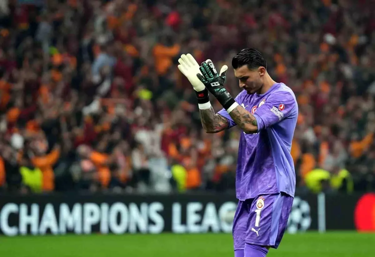 Uğurcan Çakır, UEFA Haftanın 11'ine Seçildi