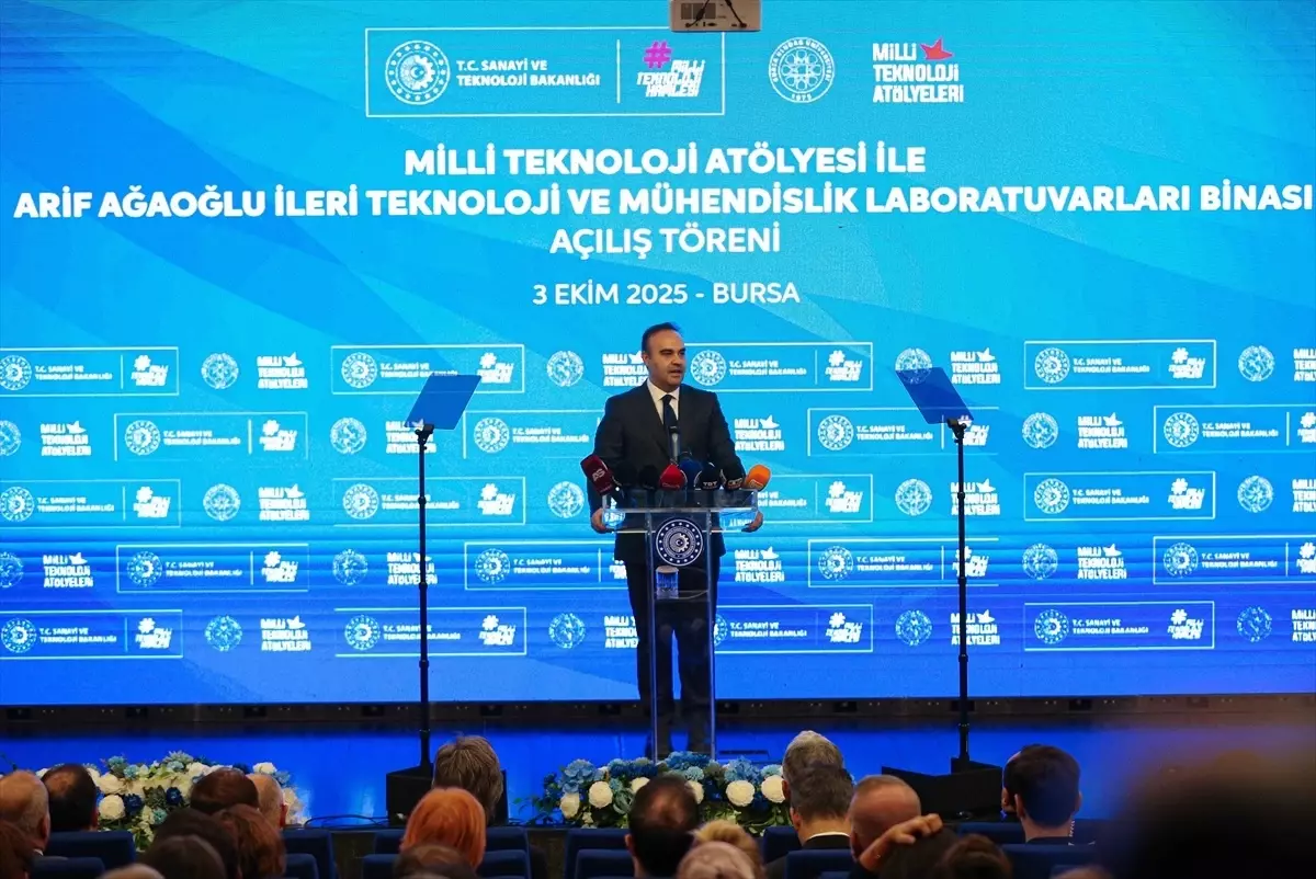 Bakan Kacır, Bursa'da teknoloji atölyesi ve ileri teknoloji laboratuvarının açılışında konuştu Açıklaması