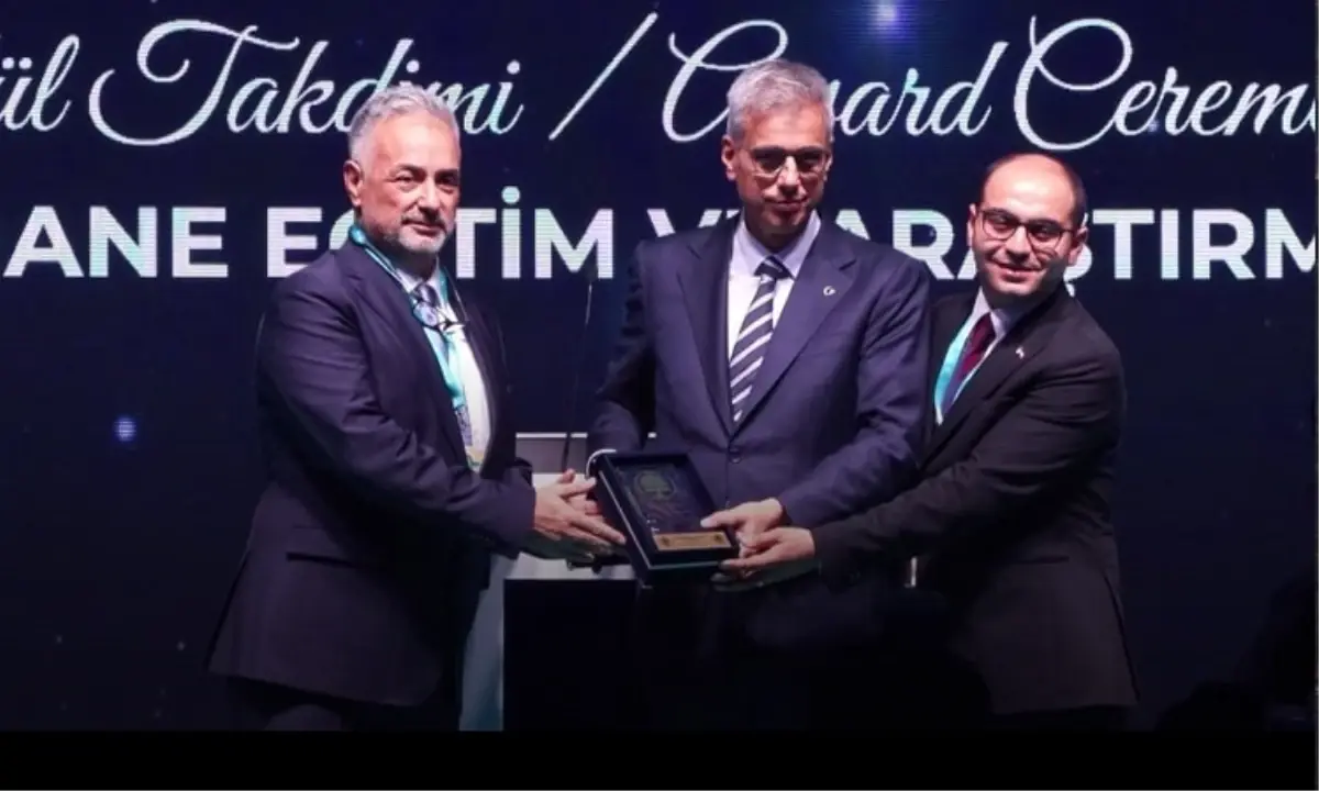 Bakan Memişoğlu: Gazze'de yaşanan büyük insani trajediyi göz ardı edemeyiz
