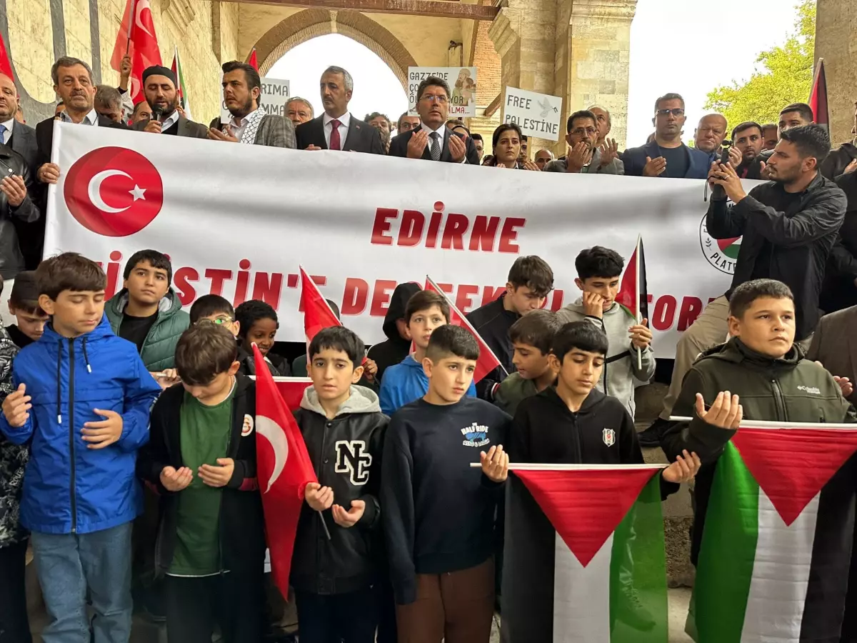 DÜNYANIN GÖZÜ ÖNÜNDE BİR SOYKIRIM SUÇU İŞLENDİ