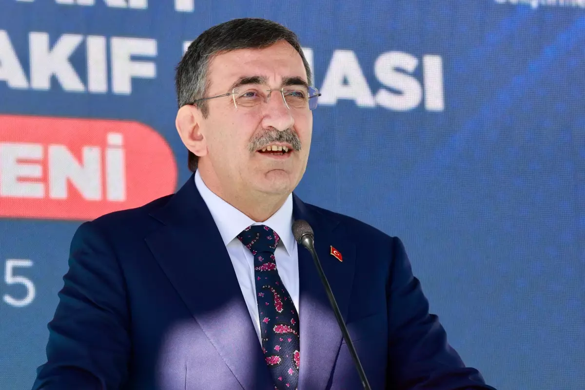 Cevdet Yılmaz: Merhametle birleşmeyen bilginin insanlığa faydası yok