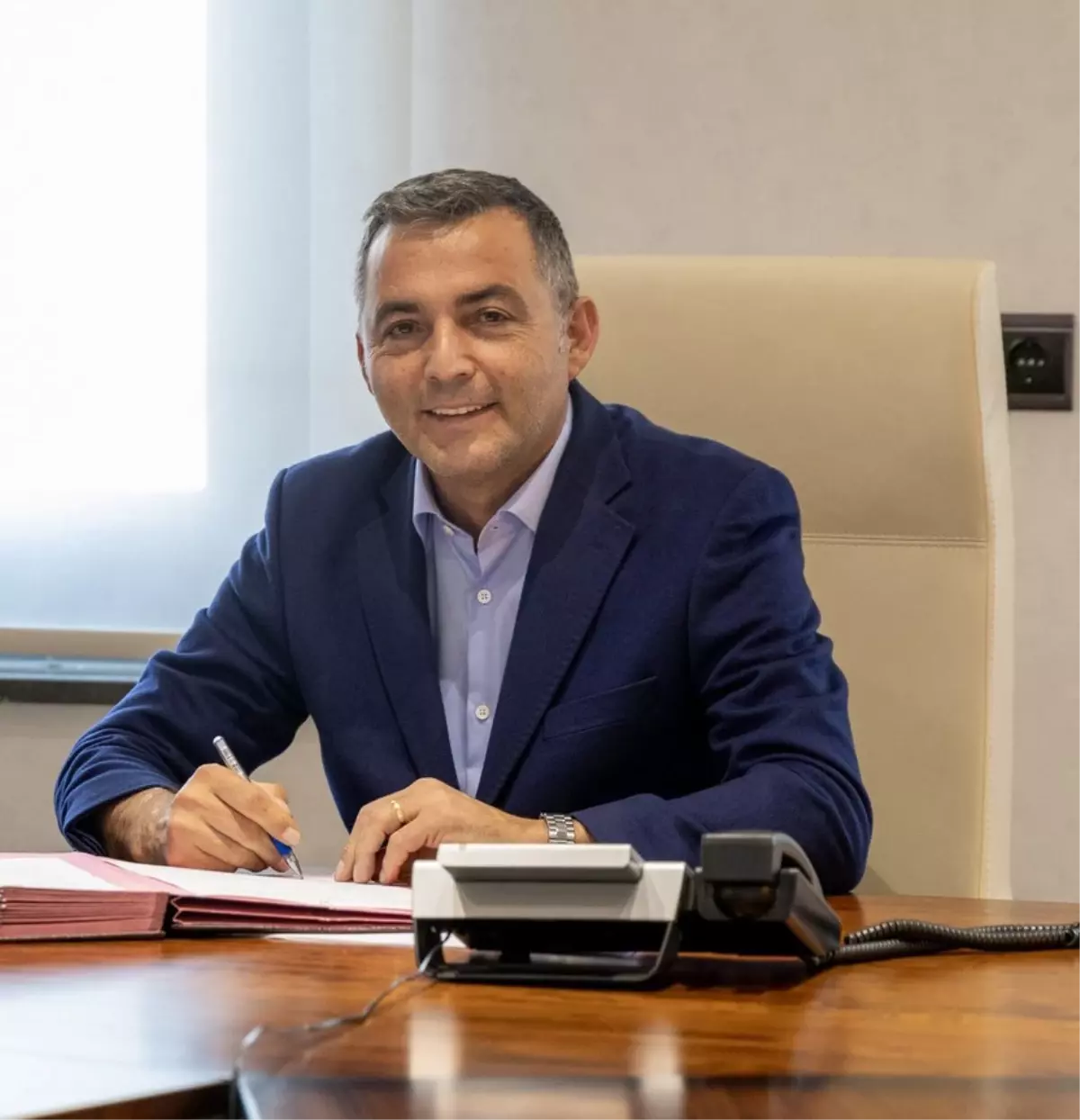 Manavgat Belediye Başkanı Niyazi Nefi Kara CHP'den İstifa Etti