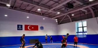 U-15 Serbest Stil Güreş Milli Takımı Balkan Şampiyonası'na Hazırlanıyor
