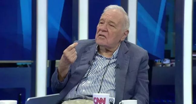 İlber Ortaylı kimdir? İlber Ortaylı kaç yaşında, nereli, evli mi? İlber Ortaylı kalp krizi mi geçirdi?