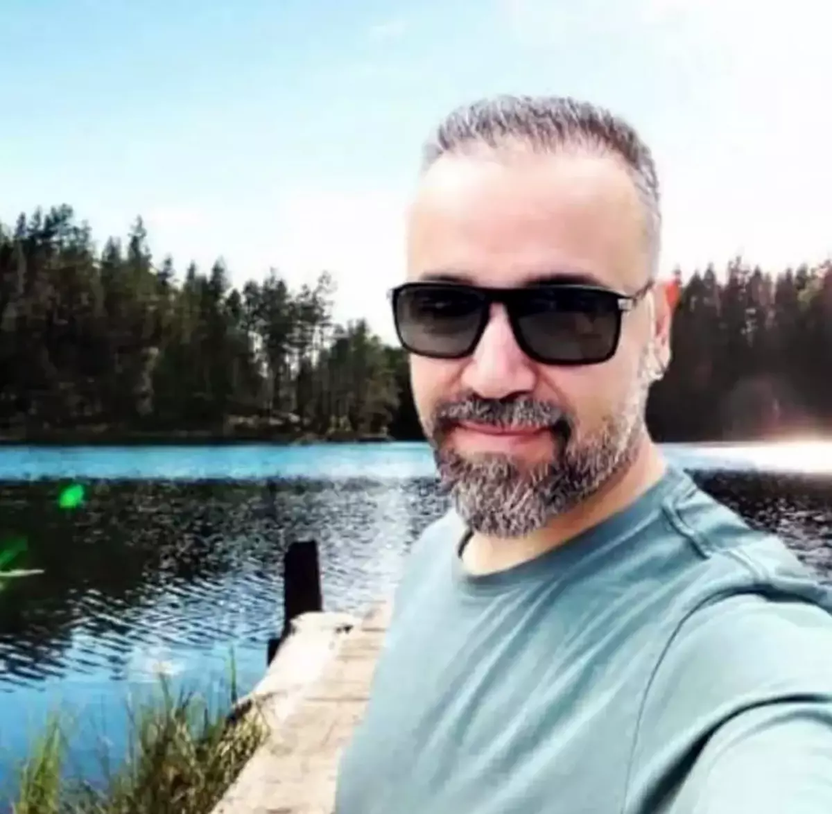 Antalya'daki Trafik Kazasında Hayatını Kaybeden Doktor Adana'da Defnedildi