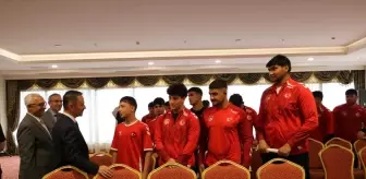 Kocaeli Valisi İlhami Aktaş’tan Güreş Milli Takımına Destek Ziyareti