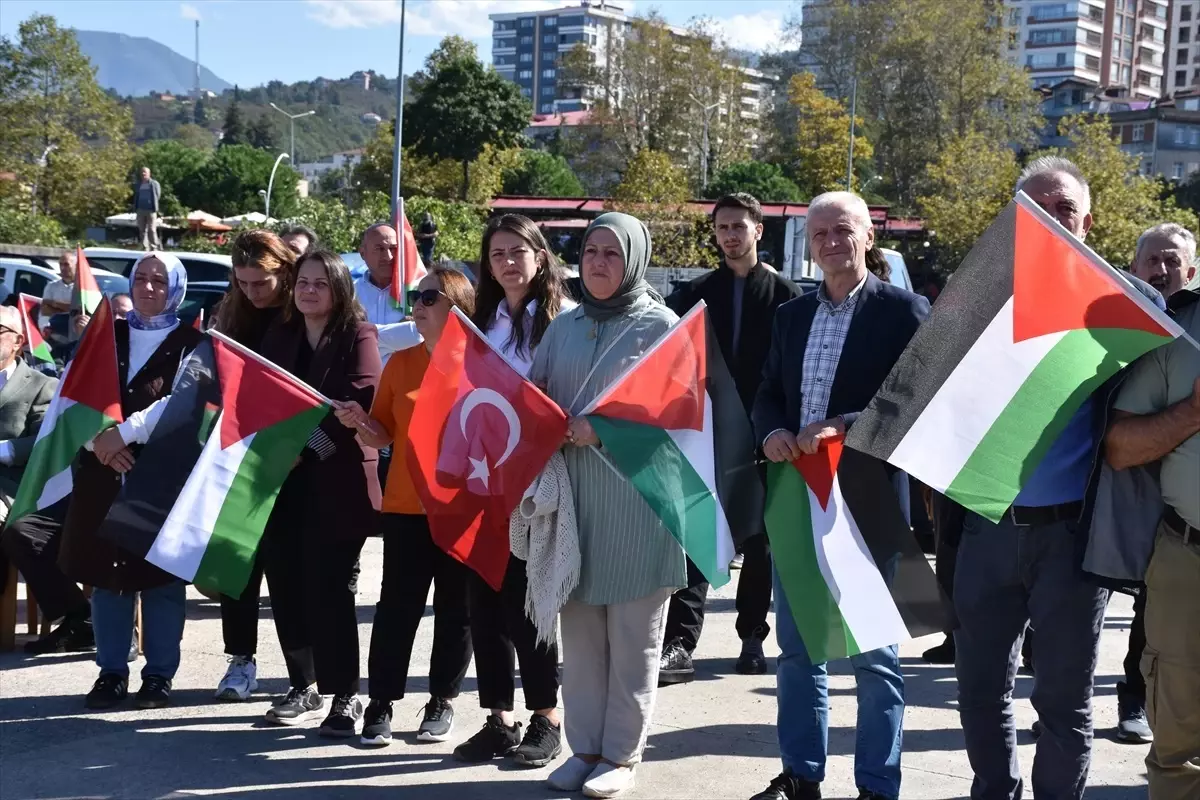 Artvin'den Filistin'e Destek İçin Karadeniz'e Açıldılar