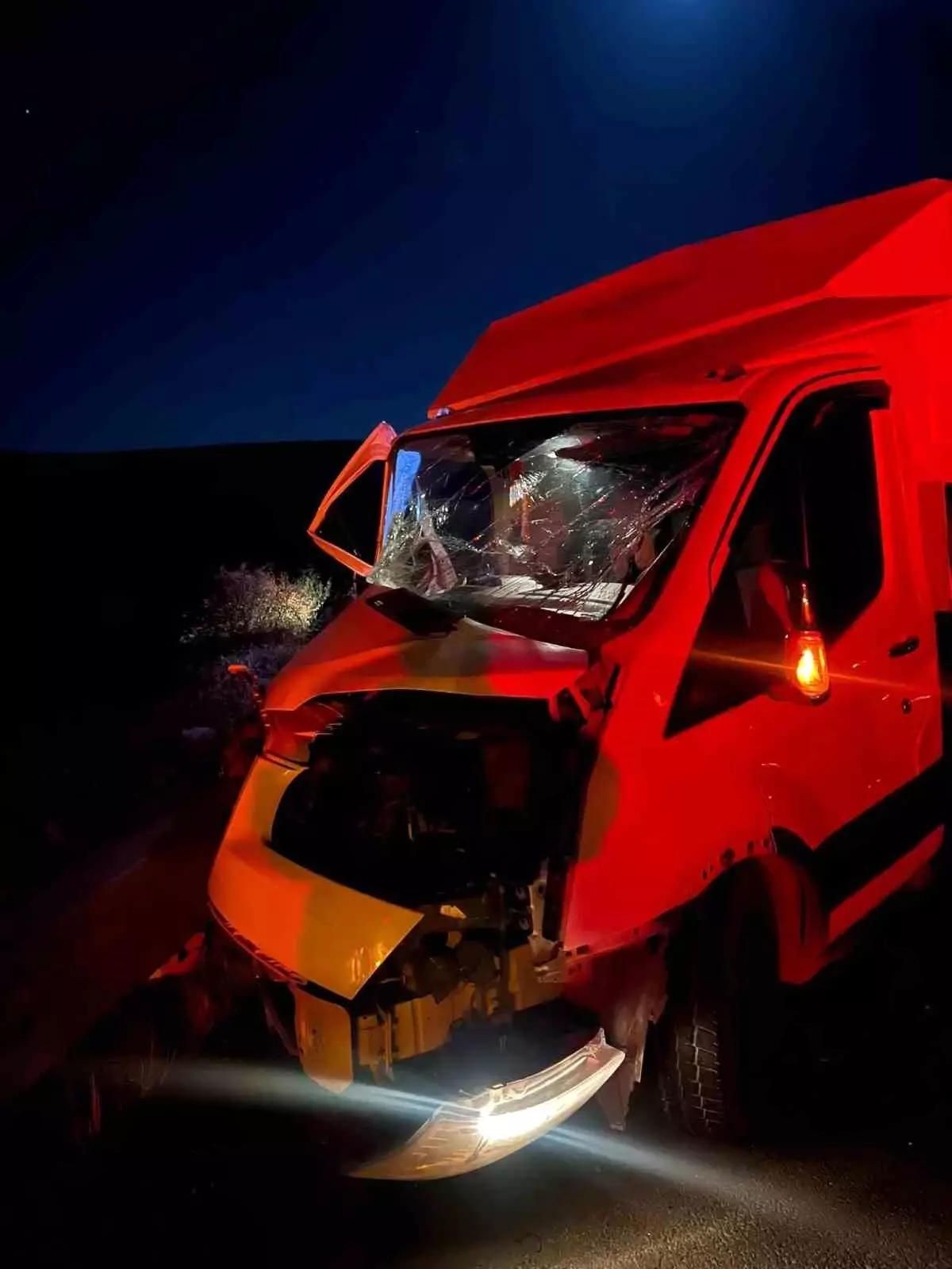 Mardin'de Trafik Kazası: 2 Yaralı