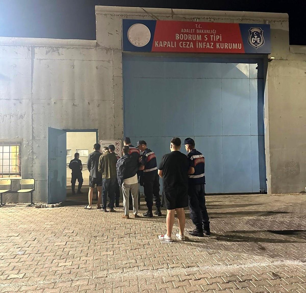 Kurşunlama Olayı Şüphelileri Bodrum'da Yakalandı