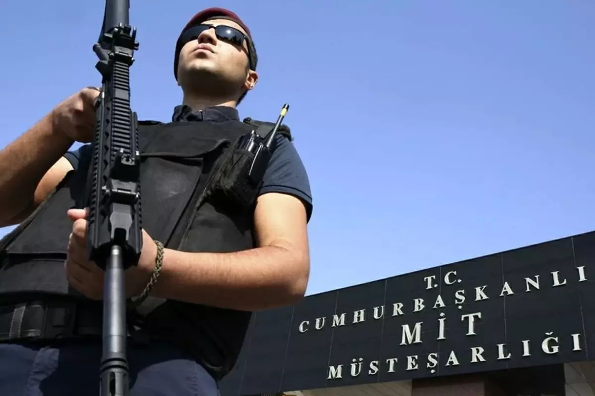 MİT, İsrail&apos;e casusluk yapan Serkan Çiçek&apos;i gözaltına aldı