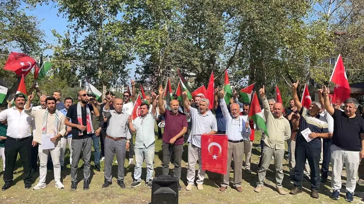 Osmaniye'de Filistin'e Destek Gösterisi