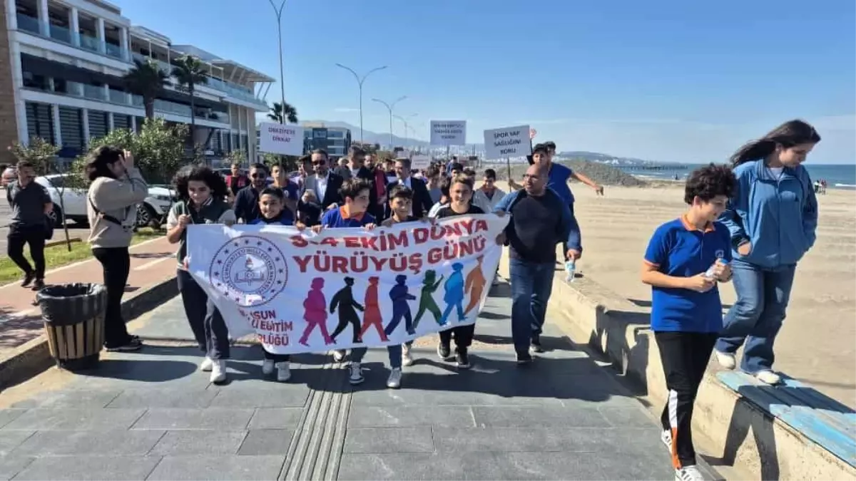 Samsun'da Dünya Yürüyüş Günü Etkinliği Düzenlendi
