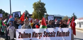 OMÜ Öğrencilerinden İsrail'e Protesto Yürüyüşü