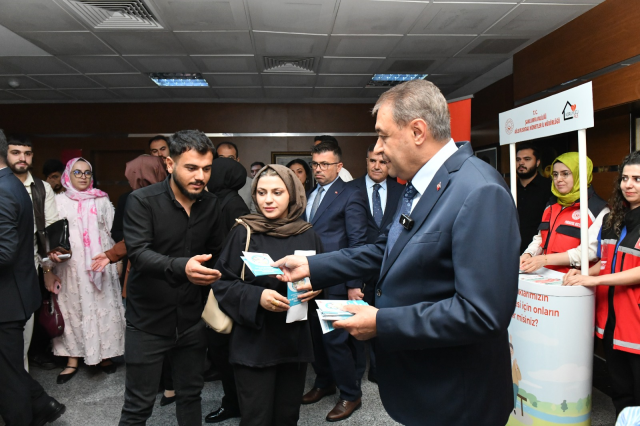 Şanlıurfa'da Yeni Evlenecek Çiftlere Eğitim Programı Düzenlendi Şanlıurfa'da Yeni Evlenecek Çiftlere Eğitim Programı Düzenlendi