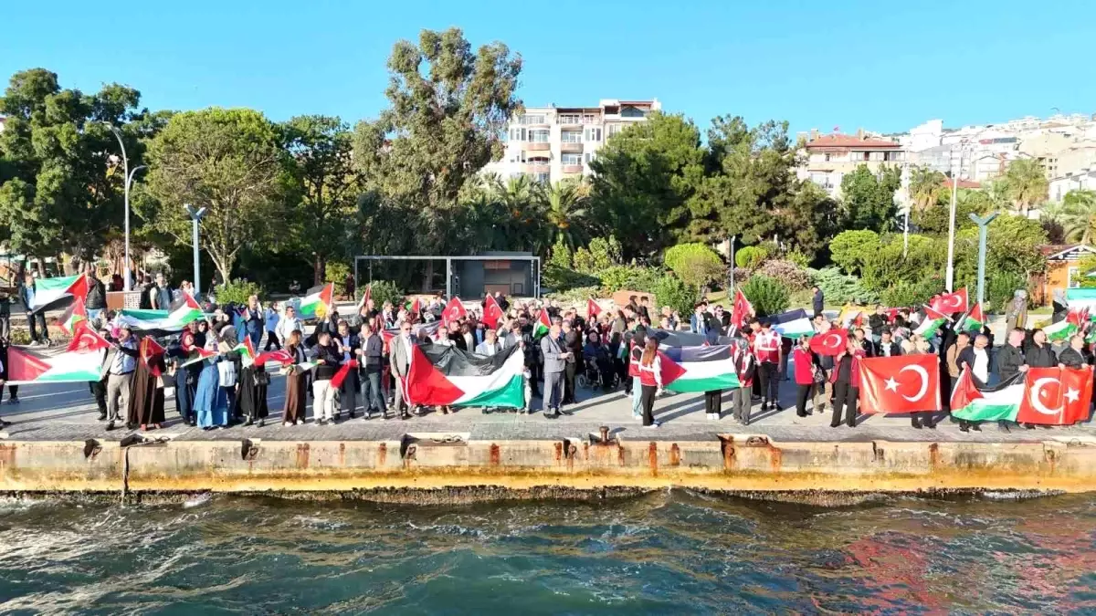 Sinop'ta Filistin'e Destek İçin Kortej Düzenlendi