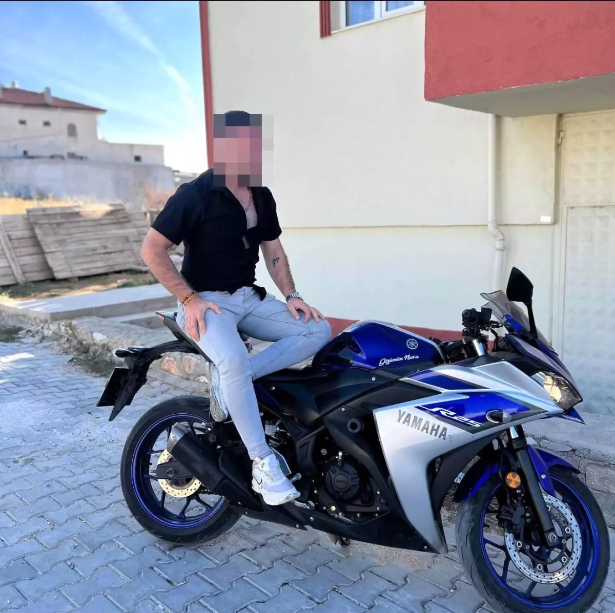 Niğde'de Av Tüfeği ile Oynarken Kendini Vuran Genç Ağır Yaralandı