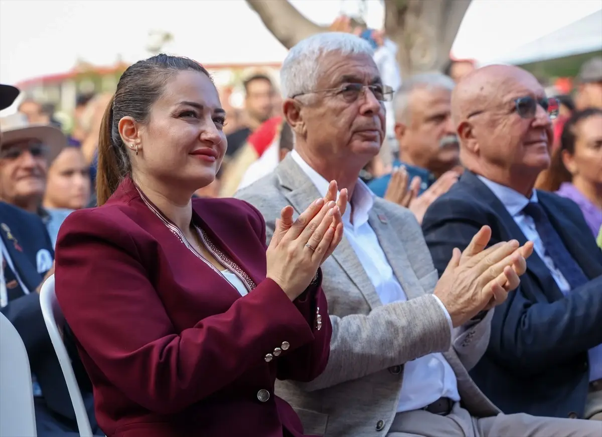 Antalya'da 15. Kitap Fuarı Başladı