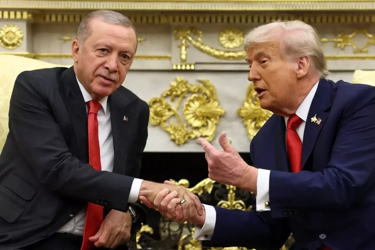 Trump'tan Cumhurbaşkanı Erdoğan'a 'Gazze' övgüsü: Çok yardımcı oldu, sert bir adam ama benim arkadaşım