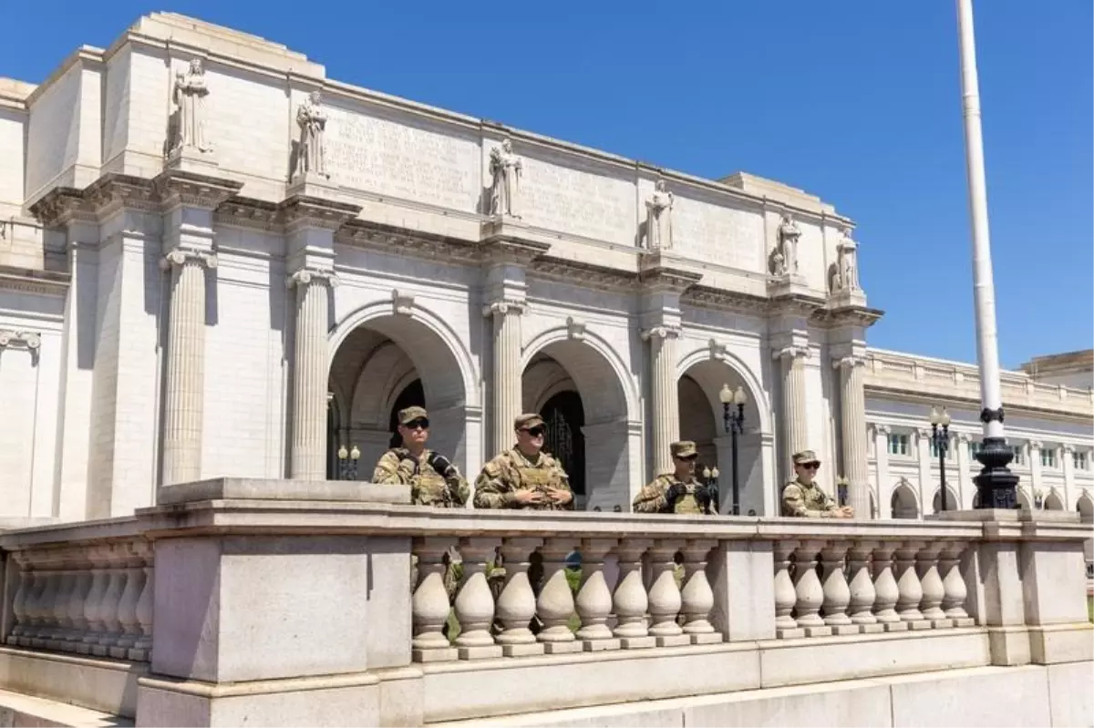 Portland'da Federal Tesislerin Güvenliği için 200 Ulusal Muhafız Görevlendirildi