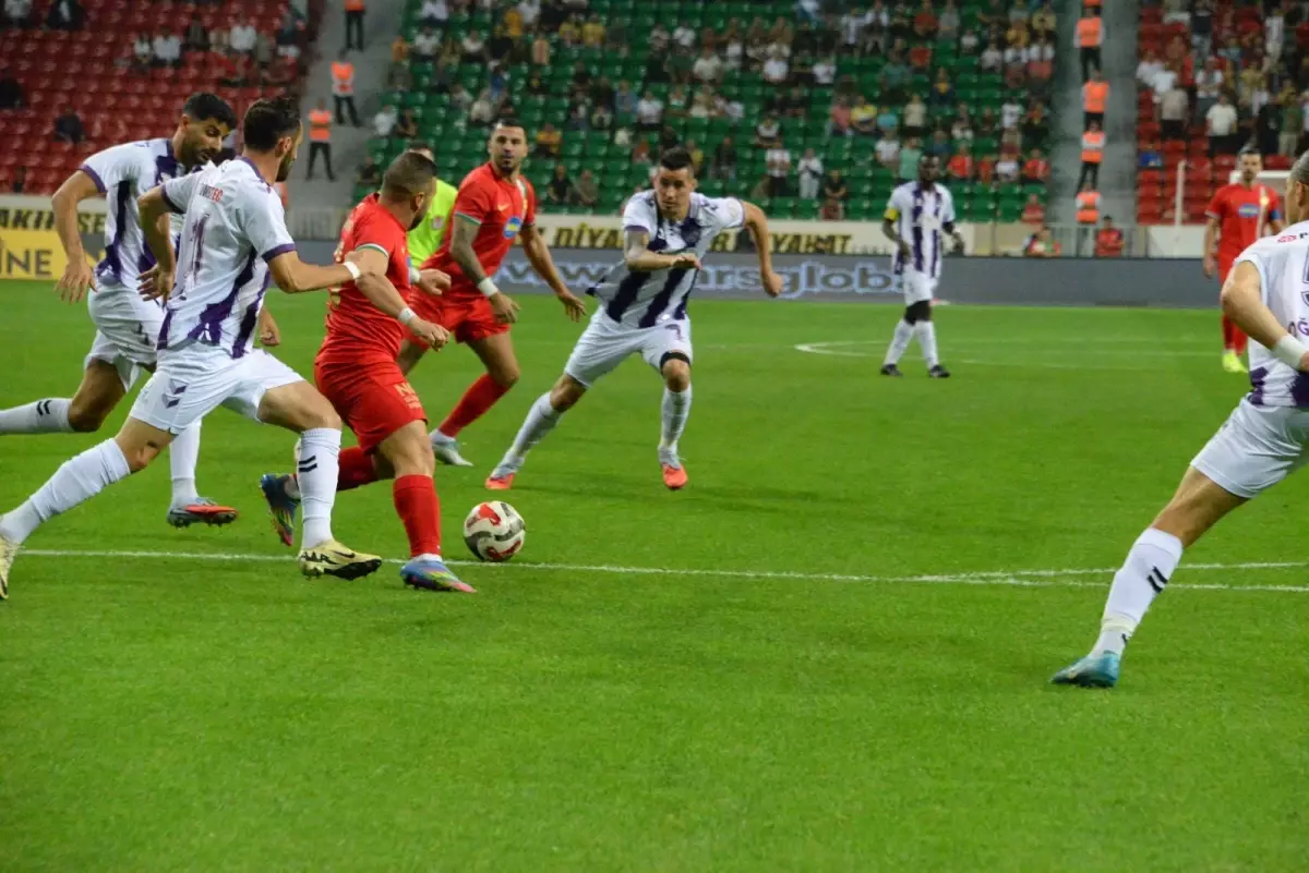 Amed Sportif Faaliyetler, Keçiörengücü'nü 4-1 ile geçti