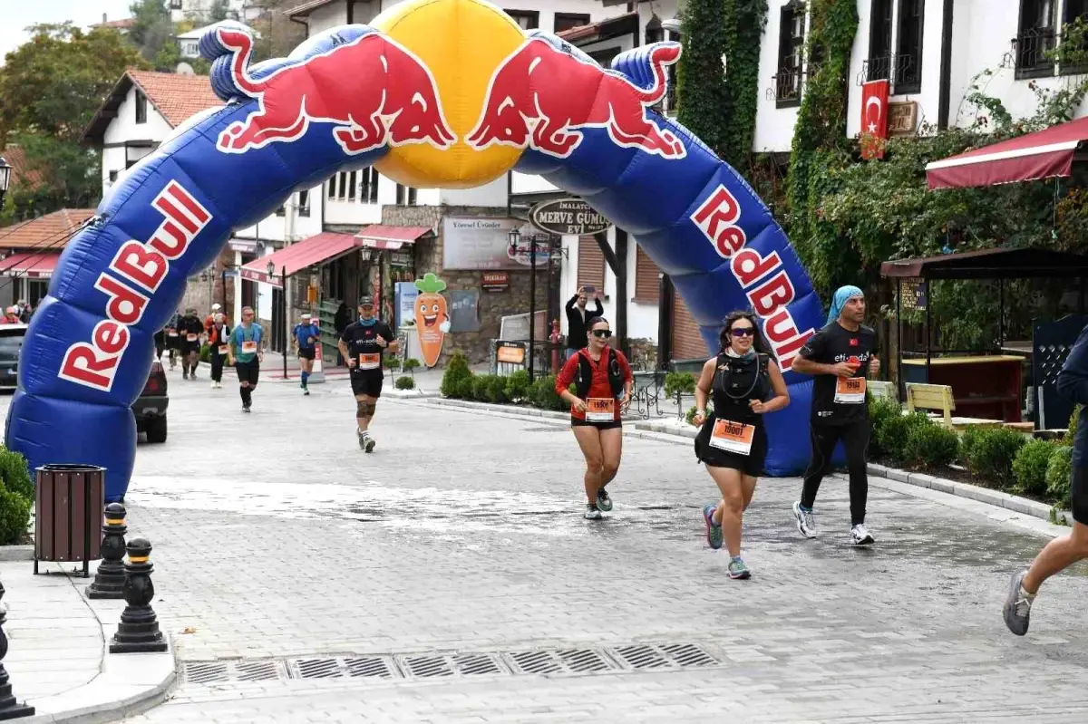 Beypazarı'nda Uluslararası Ultra Trail Koşusu Başladı