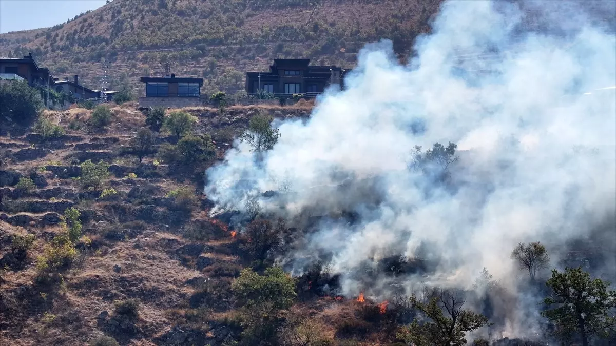 Kayseri'de Közleme Ateşi Yangına Sebep Oldu