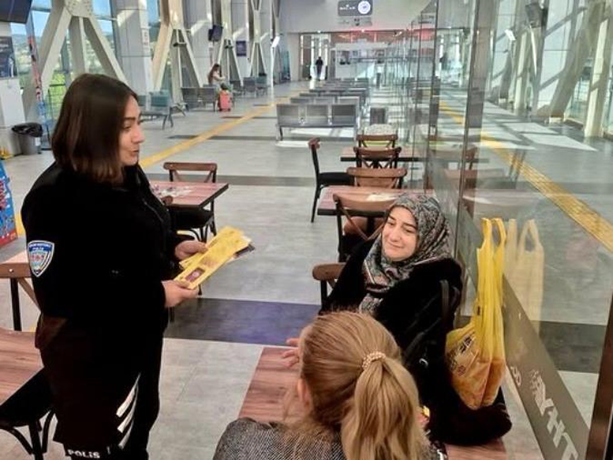 Bilecik'te Dolandırıcılık ve Düzensiz Göçle Mücadele Çalışmaları