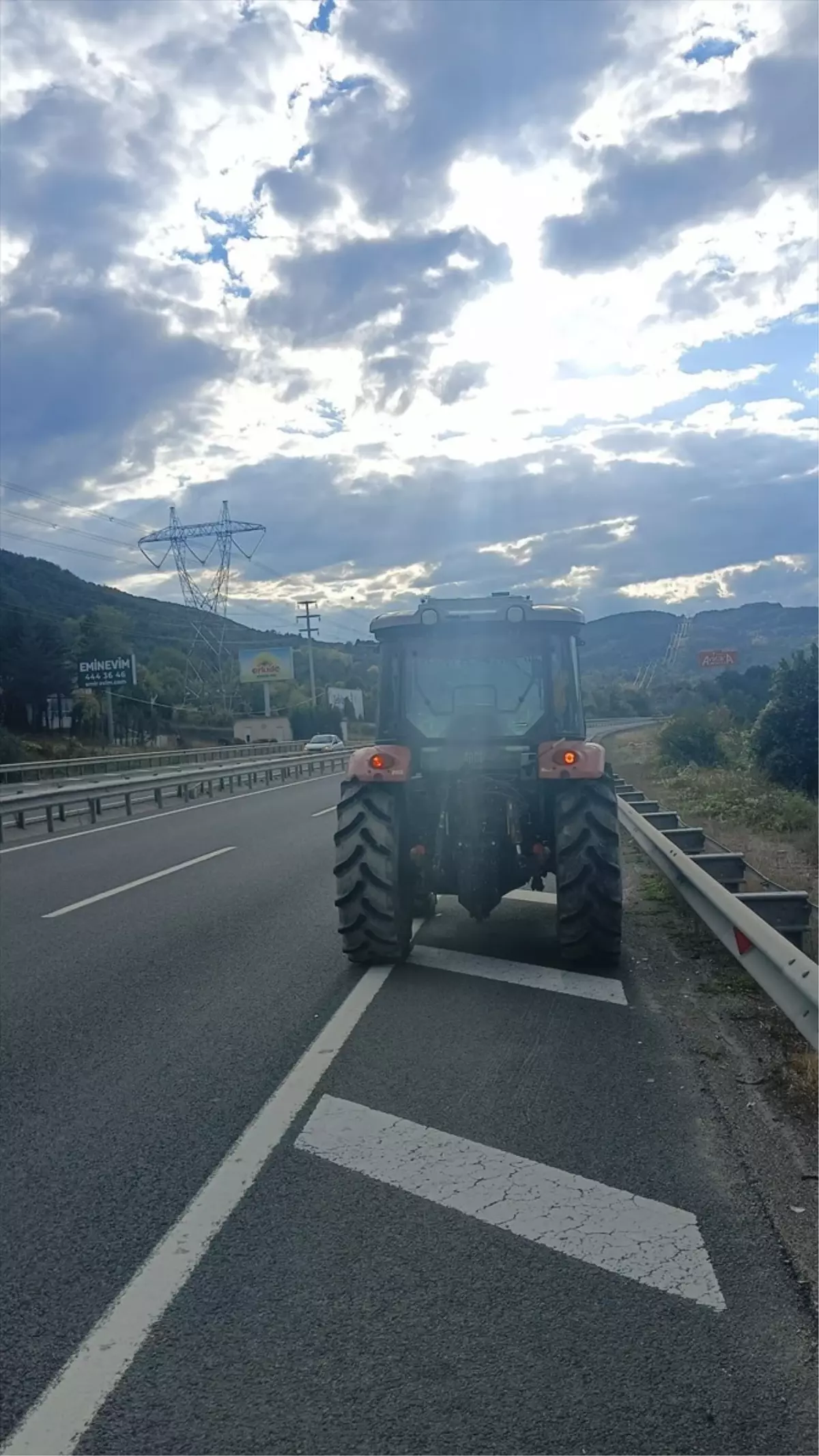 Bolu'da Trafik Kazası: 2 Yaralı