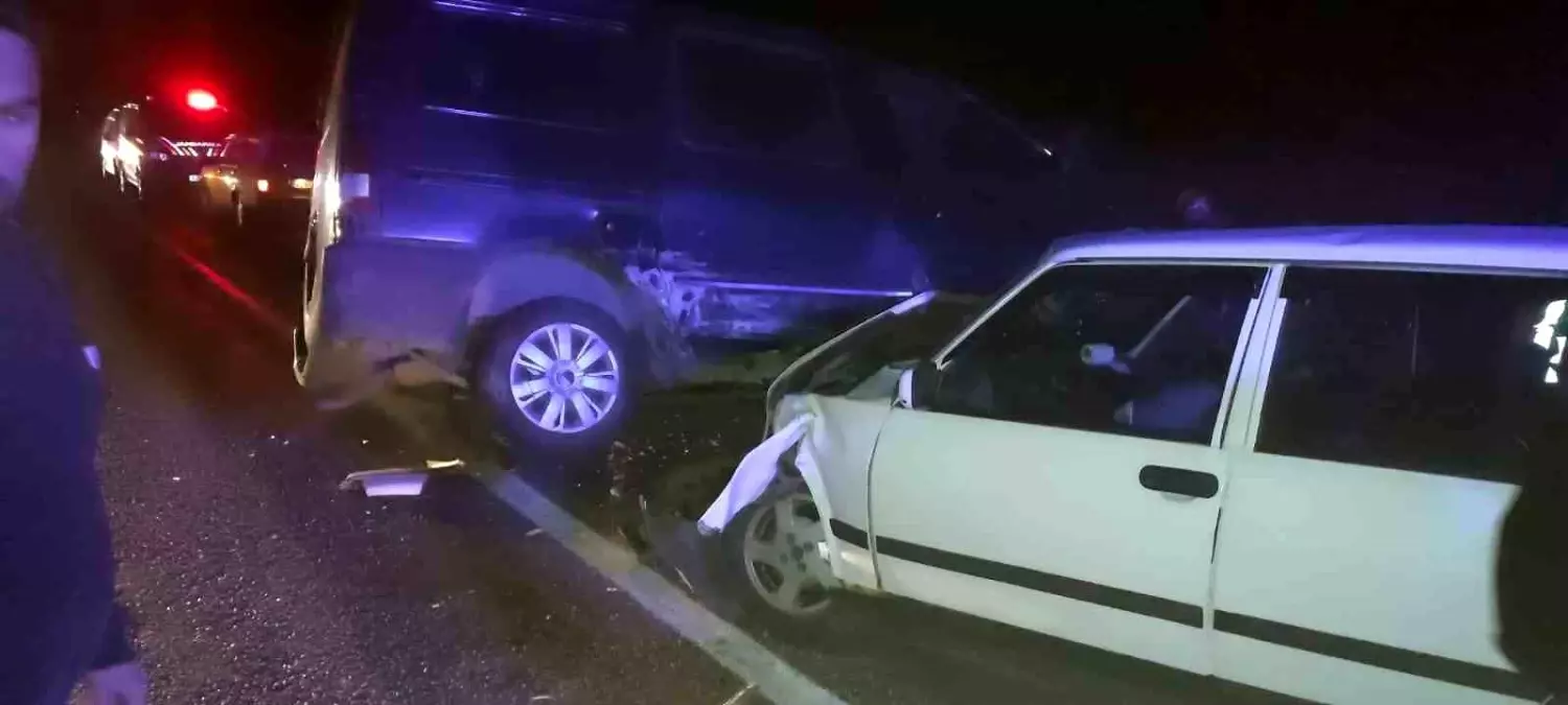 Konya'da Trafik Kazası: 2 Yaralı