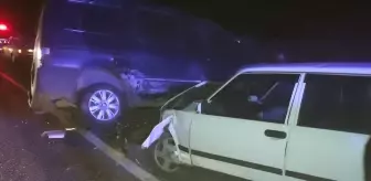 Konya'da Otomobil ile Minibüs Çarpıştı: 2 Yaralı