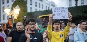 Fas'taki Protestolar Barışçıl Seyir İzliyor