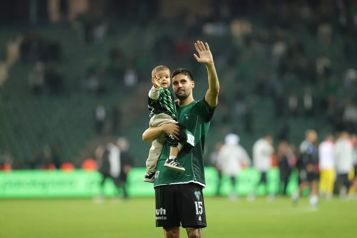 Kocaelispor, Eyüpspor'u Penaltı ile Geçti
