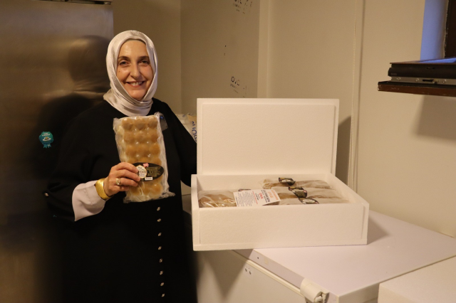While seeking healing for her illness, she found the job of her life! She sends orders all over Turkey