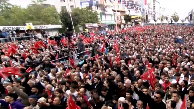 36 Turkish activists detained by Israel in Istanbul