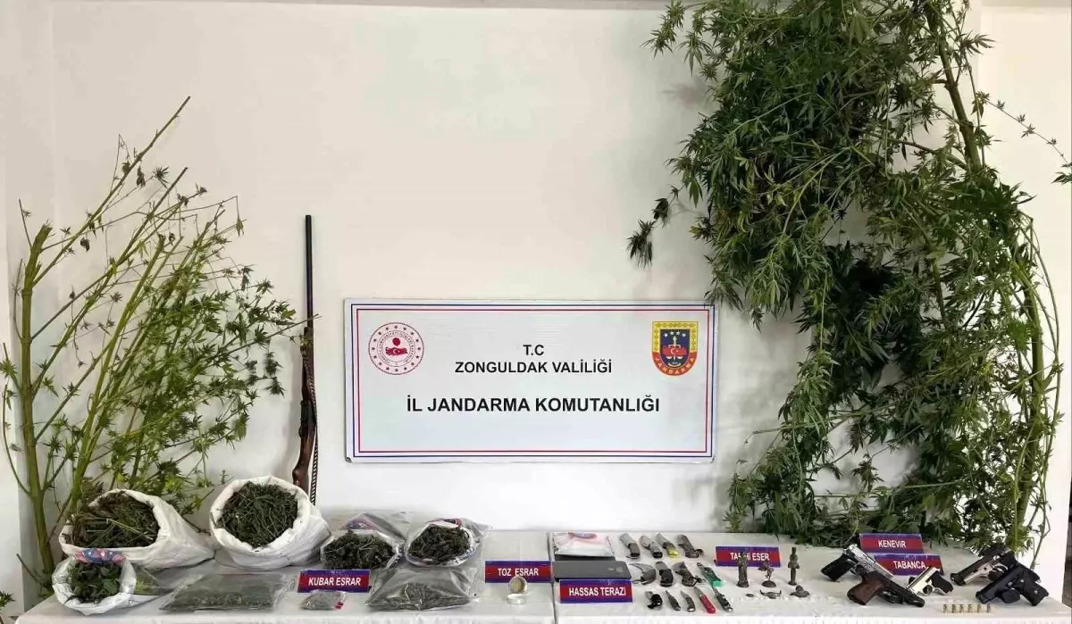Zonguldak'ta Narkotik Operasyonu: 5 Şüpheli Yakalandı