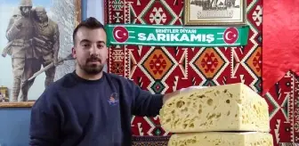 Kars'ta Sezonun İlk Gravyer Peyniri Tezgahlarda