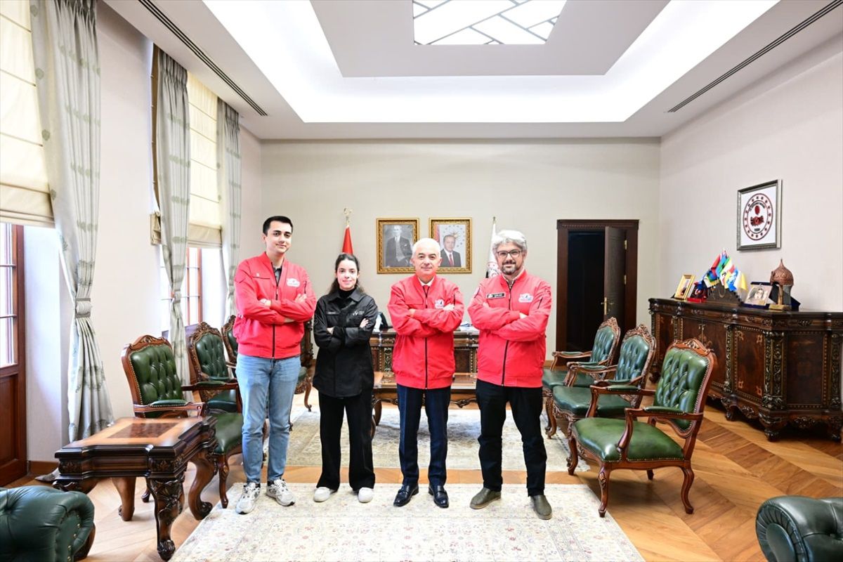 Vali Uğur Turan, Teknoloji Gençlerini Kabul Etti