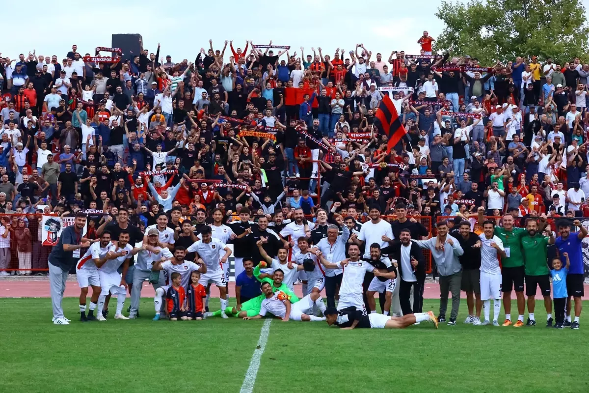 Uşakspor, Eskişehirspor Deplasmanında Zorlu Bir Maça Çıkıyor