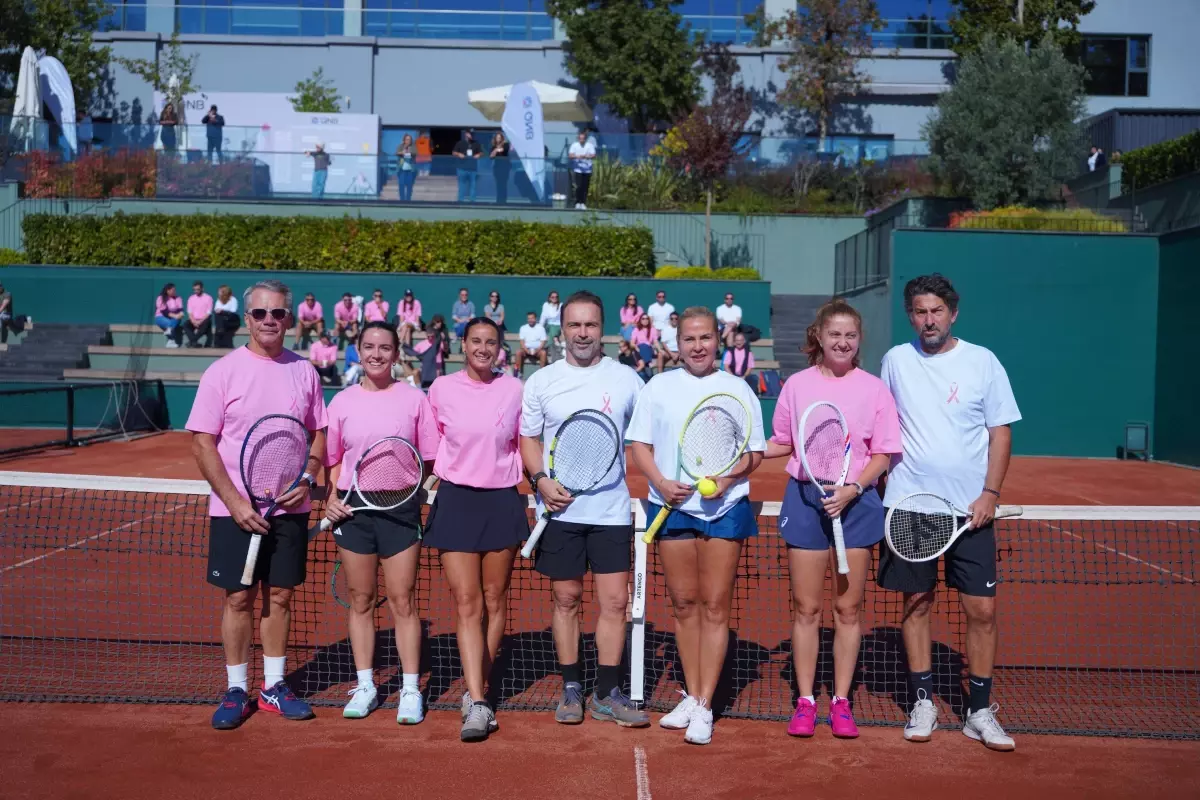 Pembe Top Turnuvası'nda, meme kanseri farkındalığı: Erken teşhis hayat kurtarır