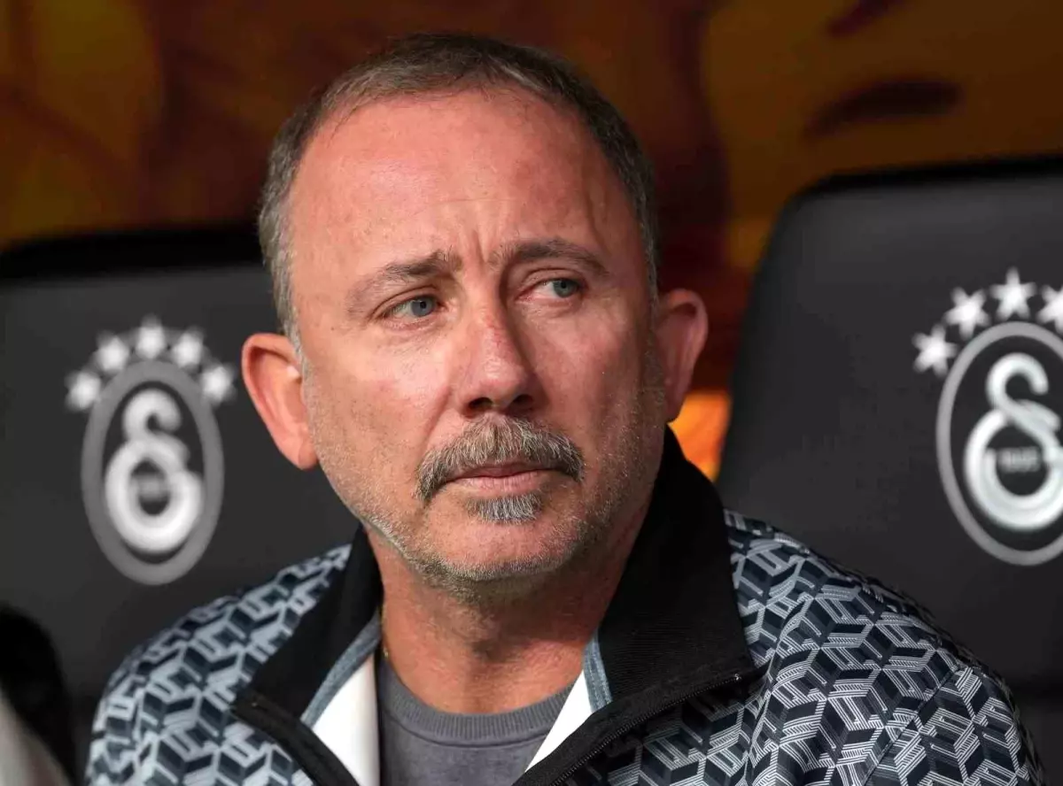 Beşiktaş, Derbide Değişiklik Yapmadan Galatasaray Karşısında